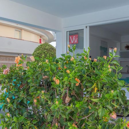 Apartamento Con Terraza Y Piscina En Playa Del Ing Playa del Ingles  Exterior photo