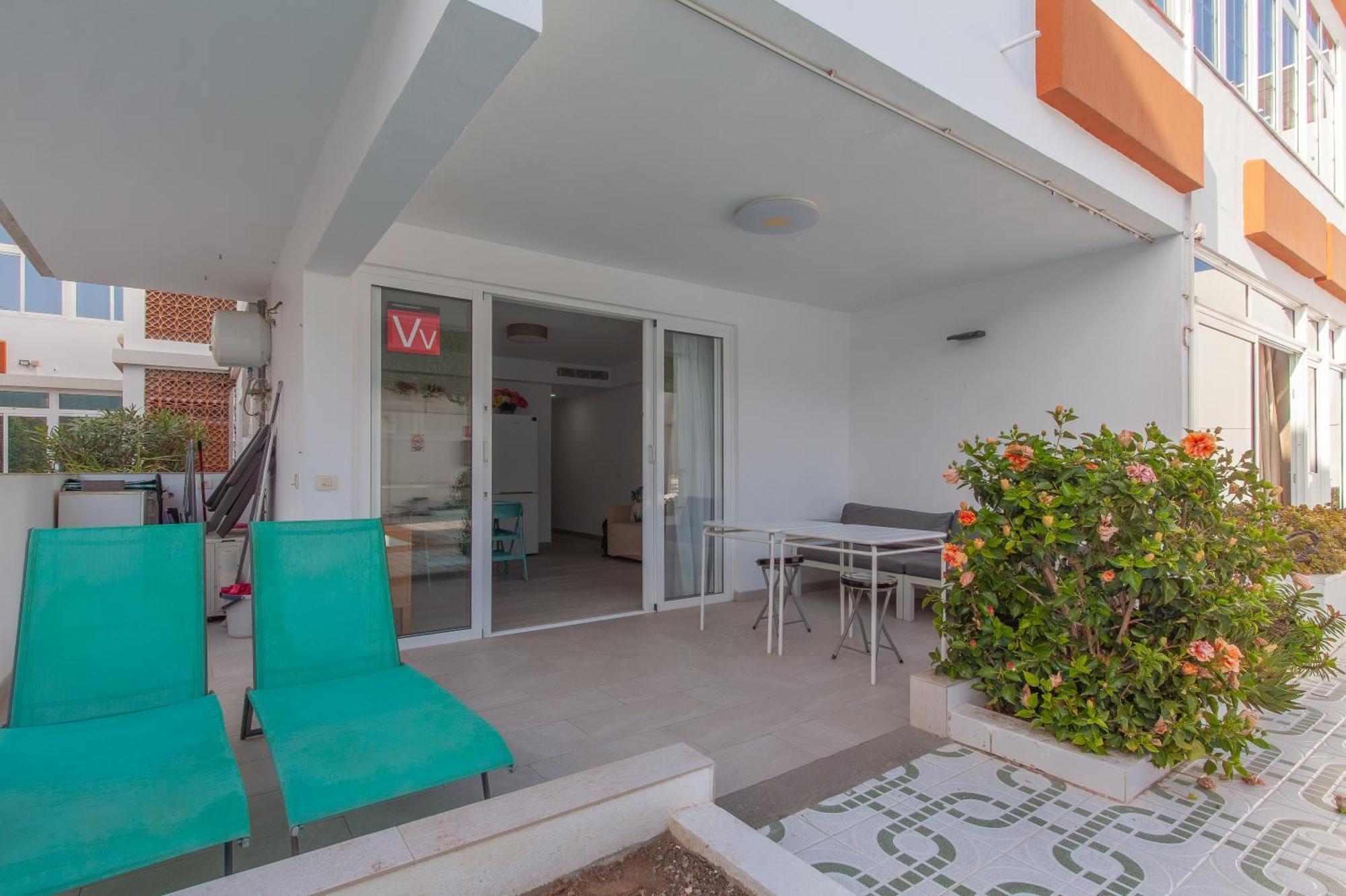 Apartamento Con Terraza Y Piscina En Playa Del Ing Playa del Ingles  Exterior photo